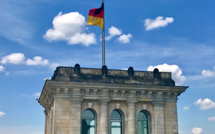 Parteiengezänk – Machtkalkül – hohe Politik