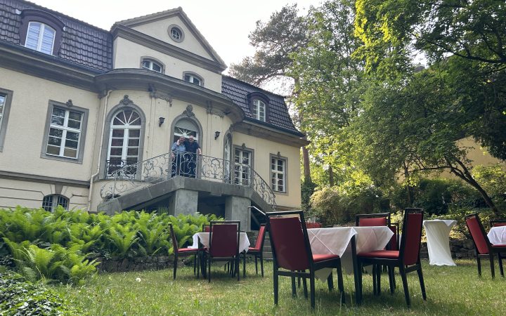 Ein Logenhaus wird zum Gastgeber und Museum für die Hall of Fame Berlin