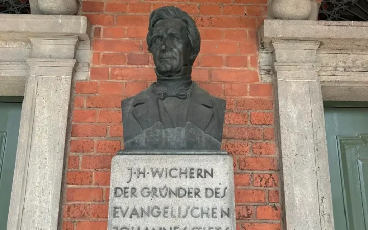 Zusammenhalt und Zusammenarbeit zwischen evangelischer Kirche und Diakonie – eine engere Verzahnung unter dem Aspekt „Wir sind Kirche“