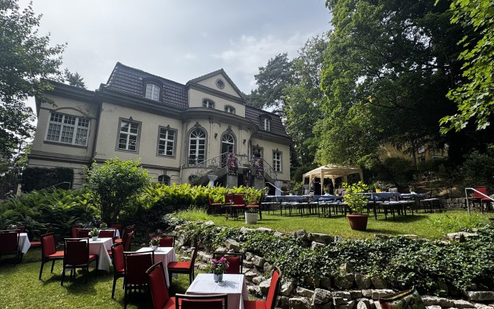 Glanzvolle Eröffnung der Hall of Fame Berlin 2025 eröffnet.