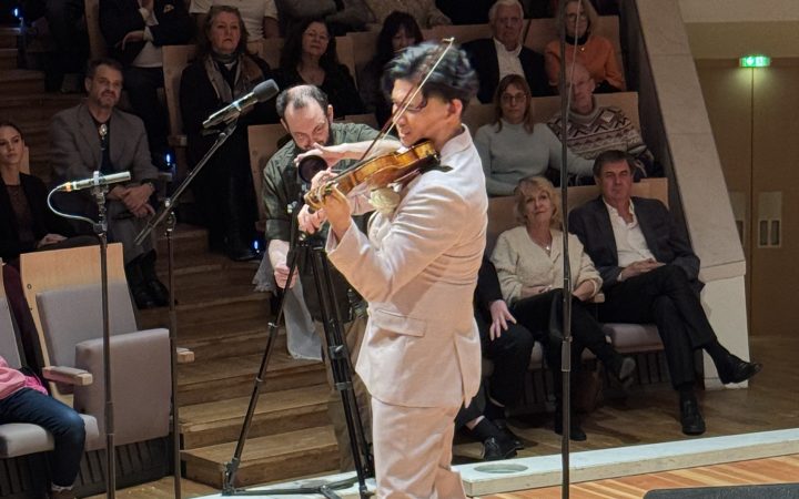 Iskandar Widjaja verbindet in Berlin musikalische Virtuosität mit gelebter Menschlichkeit
