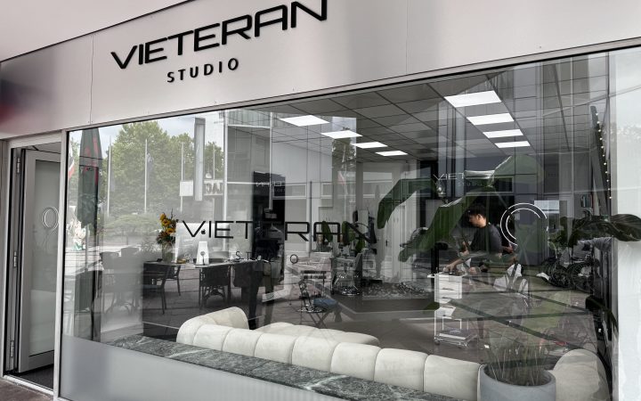 Das Handwerk der Würde – Unterwegs mit den Frisuren-Künstlern von VIETERAN Studio